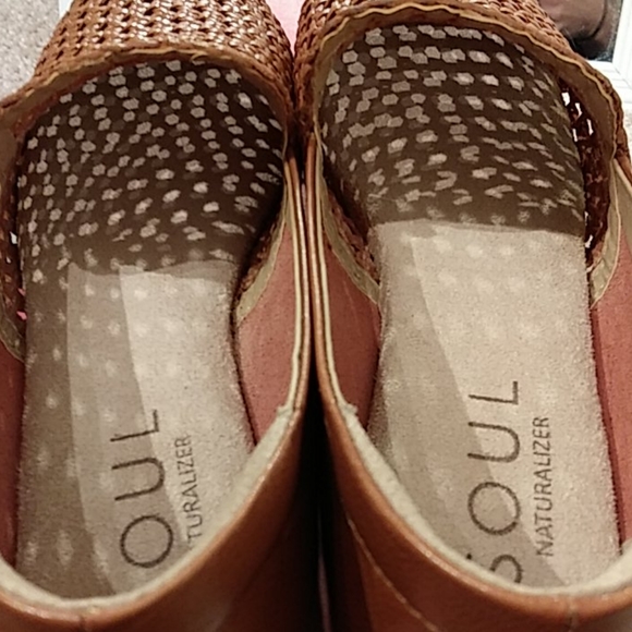 bz shoes by naturalizer